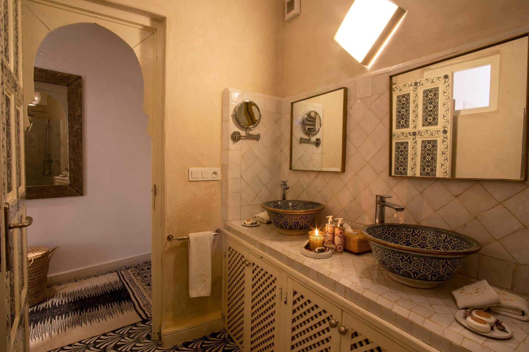 Dar Fanny Guest house *